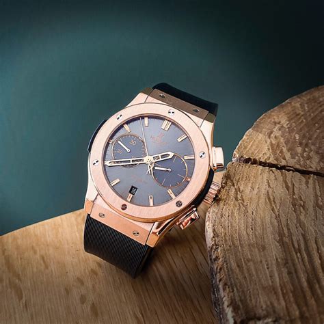 montre hublot pour homme prix|montre hublot homme.